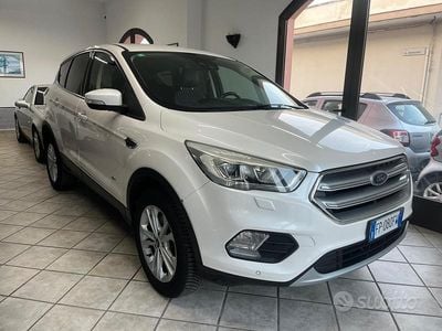 Usata Ford Kuga Titanium 150 CV (110 kW) 2018 Bianco SUV