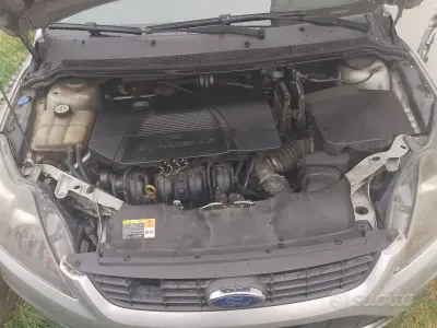 Usata Ford Focus 145 CV (106 kW) 2008 Grigio Station wagon