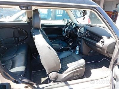 Usata Mini Cooper 2011 Grigio Utilitaria