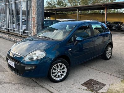 Usata Fiat Punto Evo 69 CV (50 kW) 2012 Blu Utilitaria