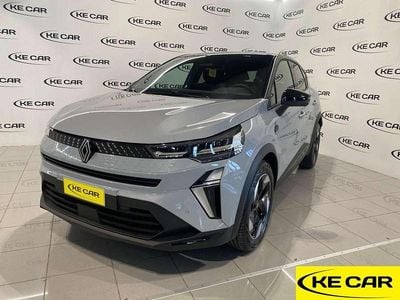 Nuevo Renault Captur Techno 122 CV (89 kW) 2026 Gris SUV