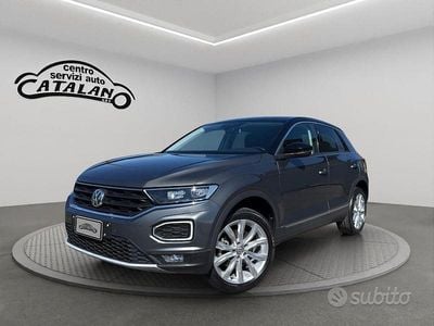 Usata VW T-Roc Advance 116 CV (85 kW) 2018 Grigio SUV