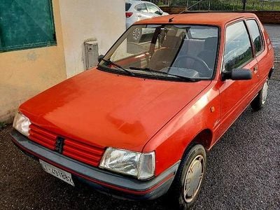 Usata Peugeot 205 1992 Rosso Utilitaria