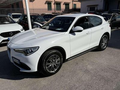 Usata Alfa Romeo Stelvio Executive 190 CV (139 kW) 2018 Bianco SUV
