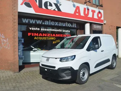 Nuova Fiat Doblò 102 CV (75 kW) 2025 Bianco Monovolume