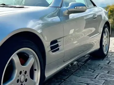 Usata Mercedes SL500 306 CV (225 kW) 2002 Grigio Cabrio