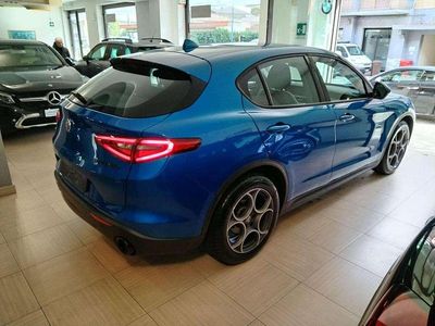 Usata Alfa Romeo Stelvio Sprint 190 CV (139 kW) 2020 Blu SUV