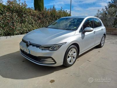 Usata VW Golf VII Style 116 CV (85 kW) 2021 Grigio Utilitaria
