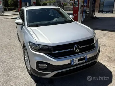 Usata VW T-Cross Style 95 CV (69 kW) 2023 Grigio SUV