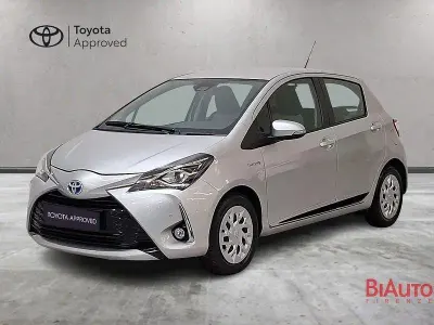 Usata Toyota Yaris Hybrid