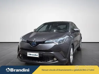 Usata Toyota C-HR
