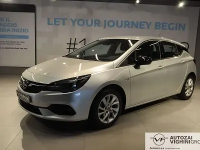 Usata Opel Astra Business Elegance 122 CV (89 kW) 2021 Grigio Berlina