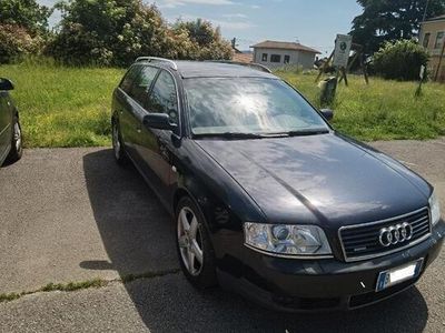 Usata Audi A6 220 CV (161 kW) 2001 Grigio Station wagon