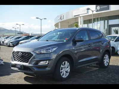 Käytetty Hyundai Tucson 116 HP (85 kW) 2018 Harmaa Katumaasturi