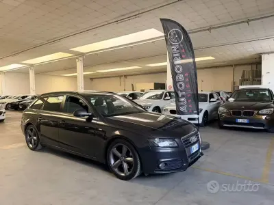 Usado Audi A4 Advanced Plus 143 CV (105 kW) 2011 Gris Familiar