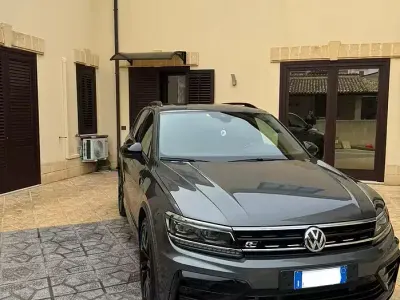 Usata VW Tiguan Sport 150 CV (110 kW) 2019 Grigio SUV