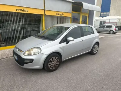 Usata Fiat Punto Evo Active 75 CV (55 kW) 2012 Grigio Utilitaria