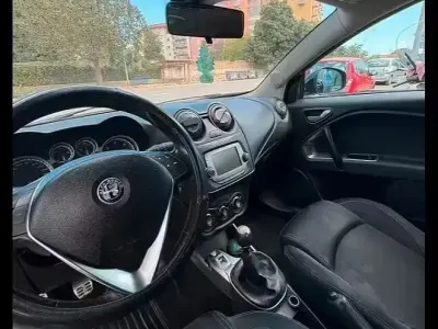 Usata Alfa Romeo MiTo 95 CV (69 kW) 2017 Nero Utilitaria