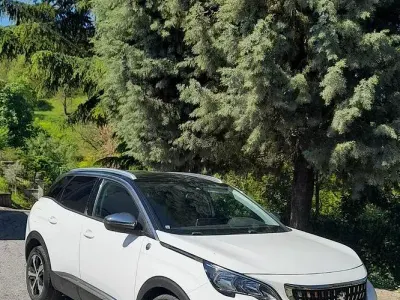 Usata Peugeot 3008 131 CV (96 kW) 2018 Bianco SUV