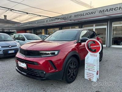 Usata Opel Mokka GS Line 101 CV (74 kW) 2022 Rosso SUV