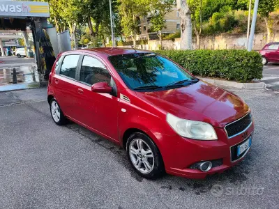 Usata Chevrolet Aveo 2009 Rosso Utilitaria