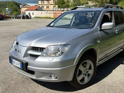 Usata Mitsubishi Outlander 136 CV (100 kW) 2008 Other SUV