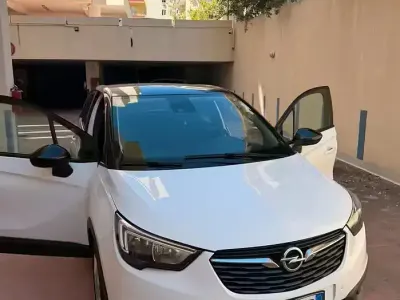 Usata Opel Crossland 83 CV (61 kW) 2019 Bianco SUV