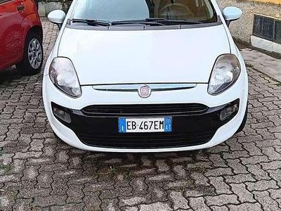 Usata Fiat Punto Evo Dynamic 69 CV (50 kW) 2011 Other Utilitaria