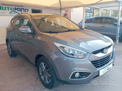 Usata Hyundai ix35 Xpossible 136 CV (100 kW) 2014 Grigio SUV