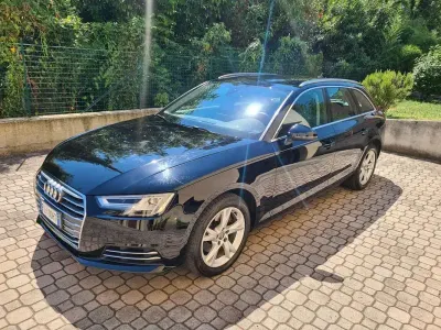 Usata Audi A4 Business 122 CV (89 kW) 2017 Nero Station wagon
