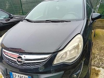 Usata Opel Corsa 80 CV (58 kW) 2013 Utilitaria