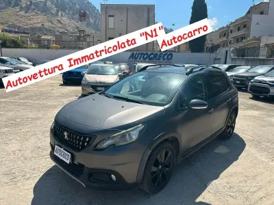 Usata Peugeot 2008 S 120 CV (88 kW) 2017 Grigio SUV