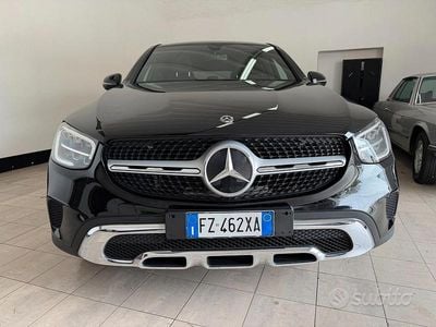 Usata Mercedes GLC200 163 CV (119 kW) 2020 Nero SUV