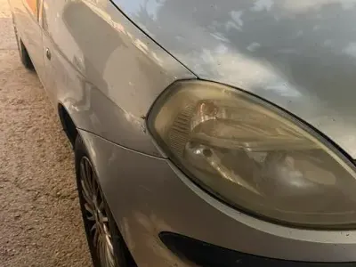Usata Lancia Ypsilon 69 CV (50 kW) 2003 Grigio Utilitaria