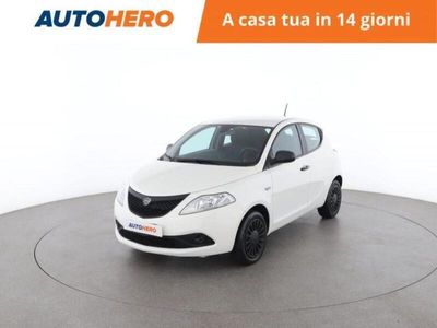 usata Lancia Ypsilon 1.0 Mild-Hybrid Silver MHEV