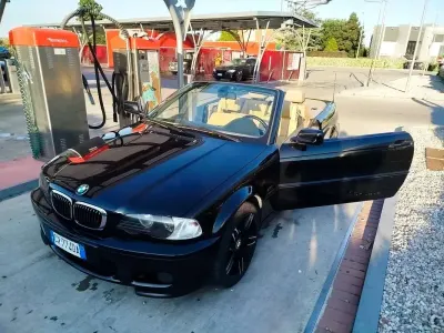 Usado BMW 320 Cabriolet 150 HP (110 kW) 2005 Preto Cabrios