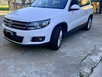 Usata VW Tiguan R-line 140 CV (102 kW) 2014 SUV