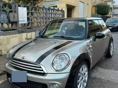 Usata Mini Cooper 109 CV (80 kW) 2007 Utilitaria