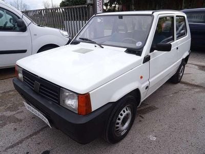 Usata Fiat Panda Young 54 CV (39 kW) 2002 Bianco Utilitaria