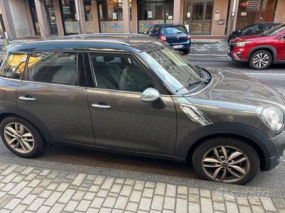 Käytetty Mini Countryman 111 HP (81 kW) 2012 Katumaasturi