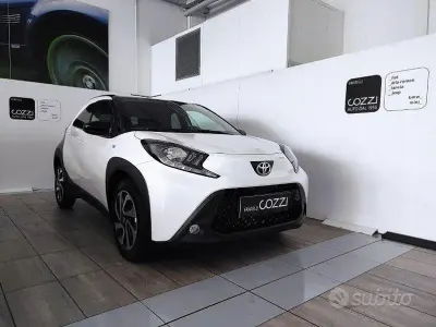 Ny Toyota Aygo X 72 HK (52 kW) 2025 Vit SUV
