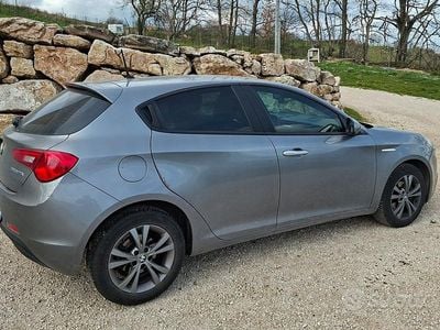 Usata Alfa Romeo Giulietta 120 CV (88 kW) 2017 Grigio Utilitaria
