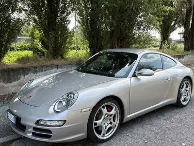 Usata Porsche 997 231 CV (169 kW) 2005 Grigio Coupé