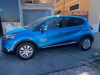 Occasion Renault Captur 90 ch (66 kW) 2014 Bleue SUV