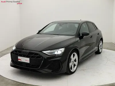 Usata Audi A3 S-Line 150 CV (110 kW) 2025 Nero mythos metallizzato Berlina