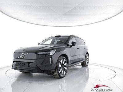 Nuova Volvo EX90 Ultra 178 kW (243 CV) 2026 Platinum grey SUV