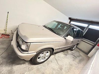 Usata Land Rover Range Rover Vogue 2001 Grigio SUV