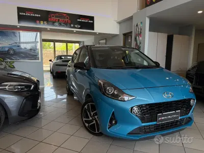 Usata Hyundai i10 Advanced 67 CV (49 kW) 2020 Blu/azzurro Utilitaria