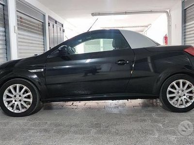 Occasion Opel Tigra Edition 90 ch (66 kW) 2006 Noir Cabriolet