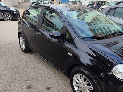 Usata Fiat Grande Punto 90 CV (66 kW) 2006 Nero Utilitaria